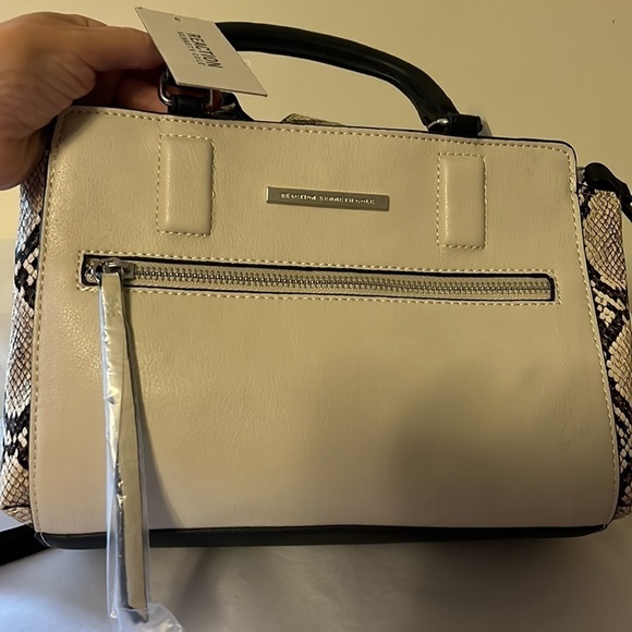 Kenneth Cole reaction snakeskin trimmed Crossbody bag, removable strap, handles - Picture 4 of 12